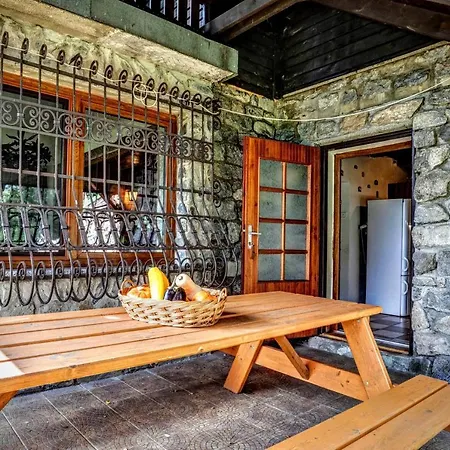 Horska Kouty Шале Лоучна-над-Десноу